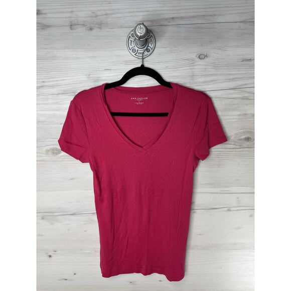 Ann Taylor Shirt Womens Large Solid Pink V Neck Short Sleeve 100% Cotton T-Shirt - Picture 1 of 8